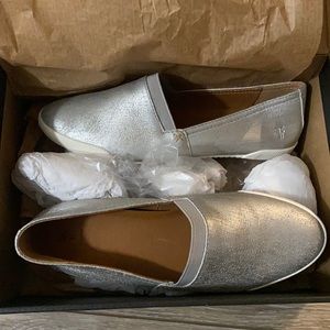 Frye Melanie Slip On